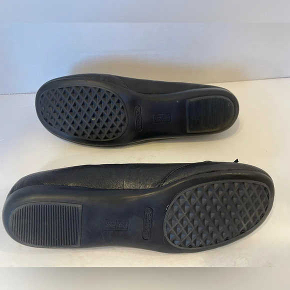 Aerosoles Black With Bow Slide-On Shoes Size 8 1/2 - Picture 9 of 10
